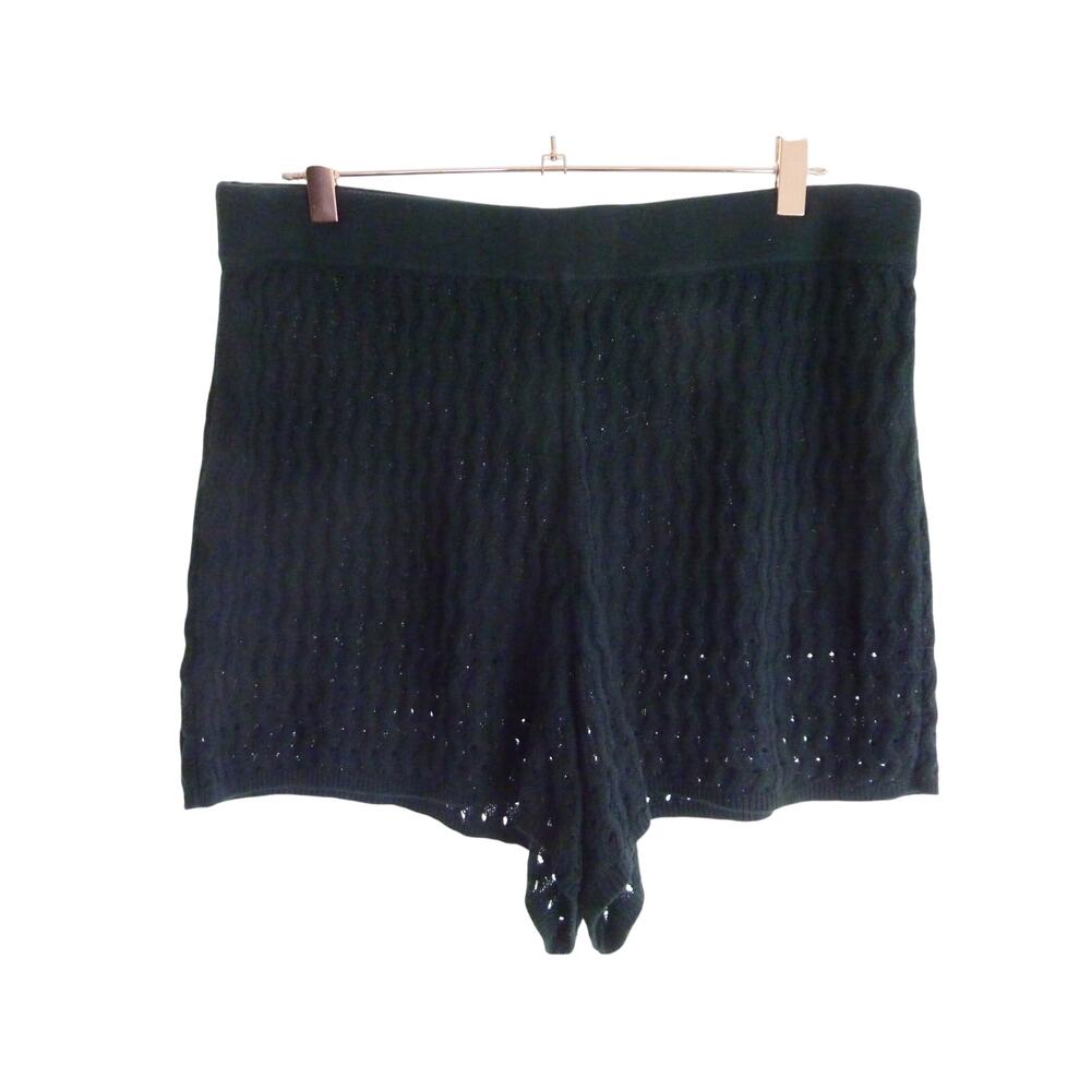 Everlane Crochet Knit Short Size L